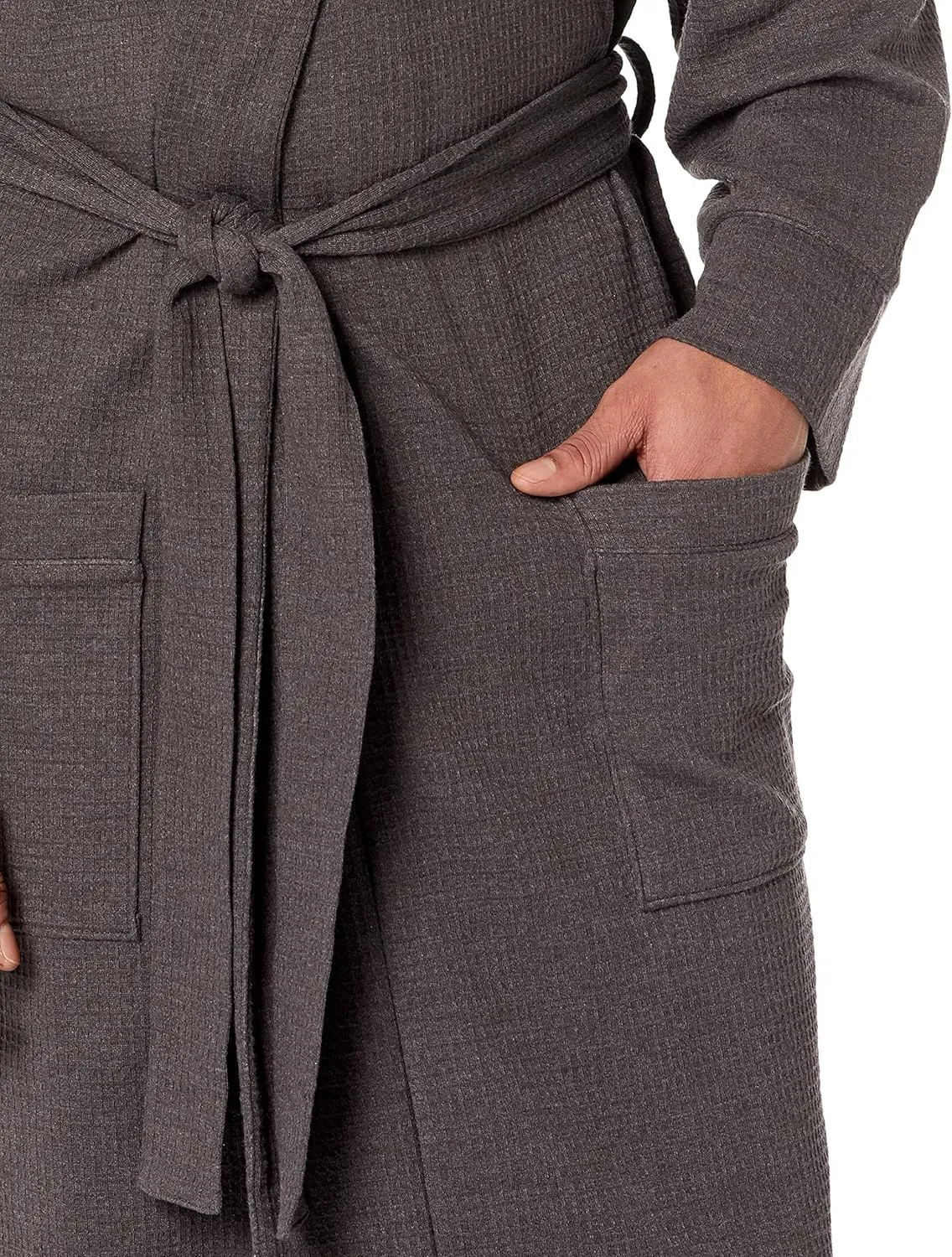 Amazon Essentials Men's Lightweight Waffle Robe (Available in Big & Tall)