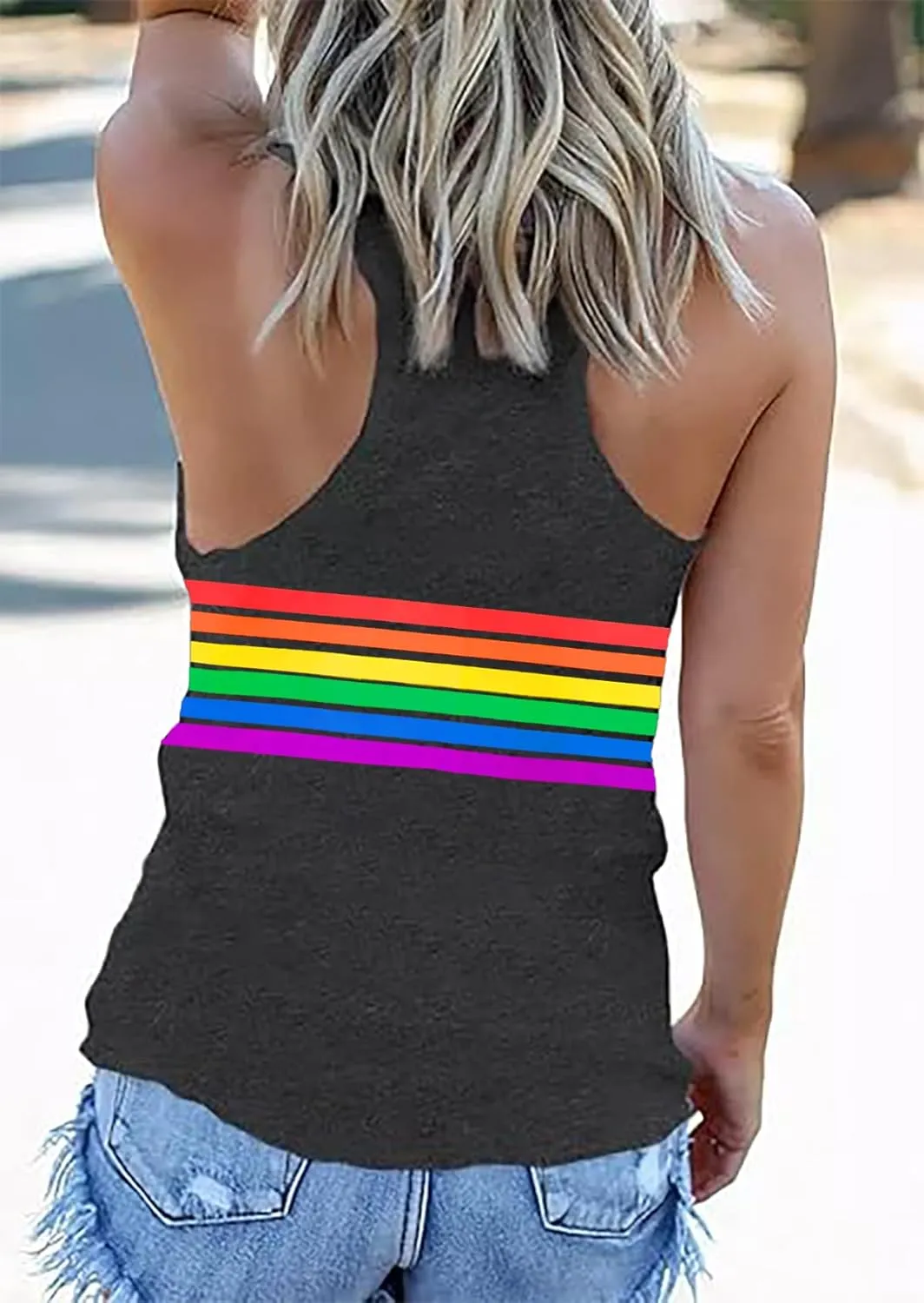 Pride LGBTQ Tank Top Women Love Heart Rainbow Flag Tshirt Lesbian Pride Top Sleeveless Graphic Vest Tee